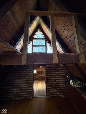 6155 Private Road 1125 N, Poland, IN 47868