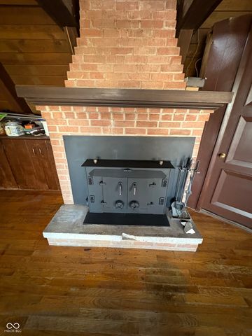 6155 Private Road 1125 N, Poland, IN 47868