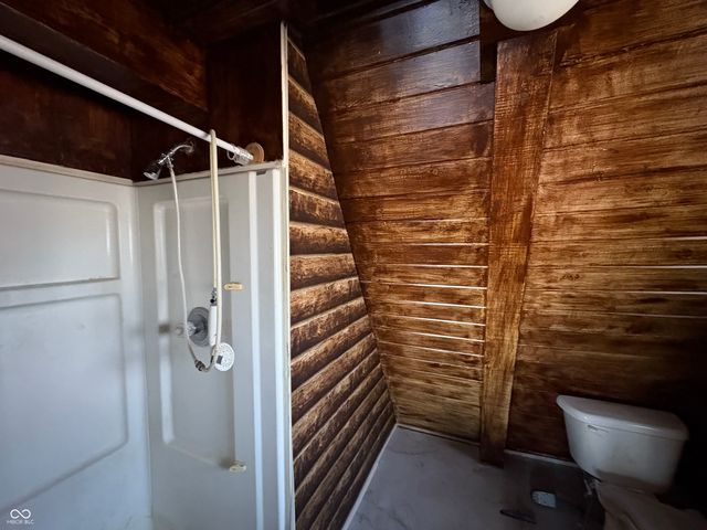 6155 Private Road 1125 N, Poland, IN 47868