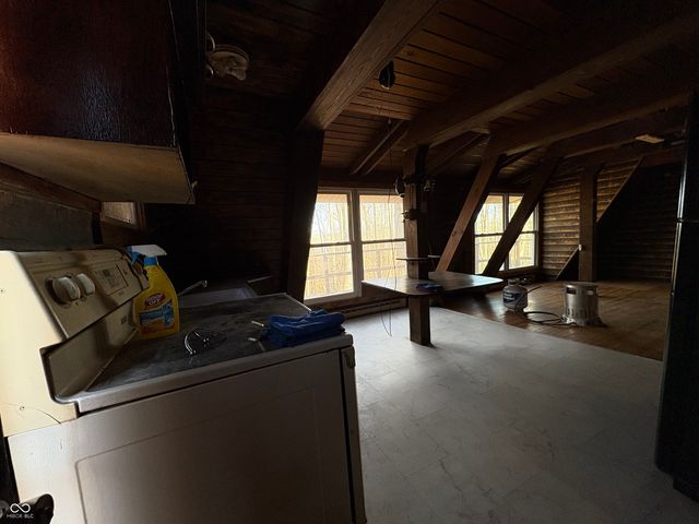 6155 Private Road 1125 N, Poland, IN 47868