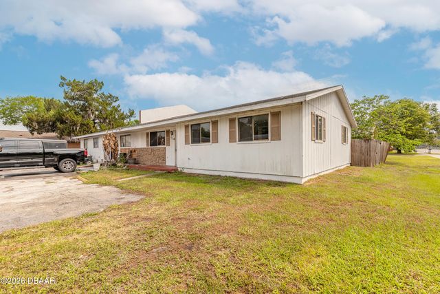 632 Lpga Blvd # B, Holly Hill, FL 32117