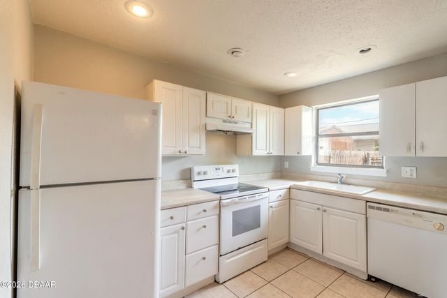 632 Lpga Blvd # B, Holly Hill, FL 32117