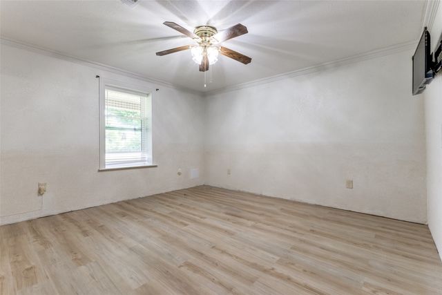 1590 Farm Road 2352, Sumner, TX 75486