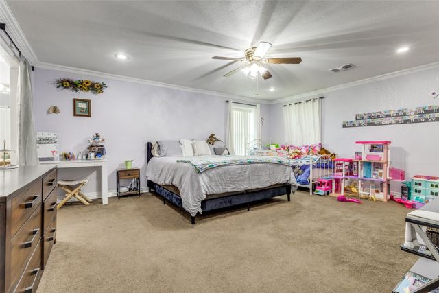 1590 Farm Road 2352, Sumner, TX 75486