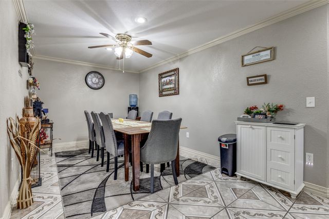 1590 Farm Road 2352, Sumner, TX 75486