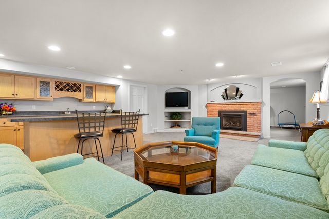 1517 Royal Oak Avenue, Portage City, MI 49024