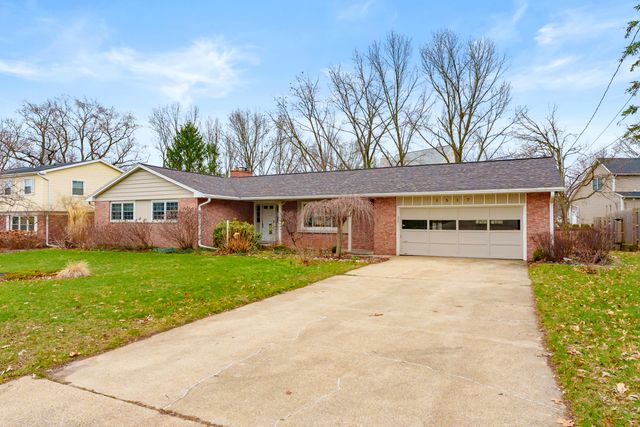 1517 Royal Oak Avenue, Portage City, MI 49024