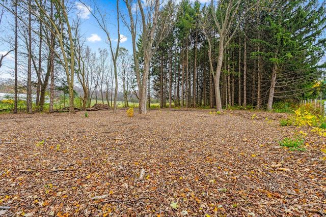 W288S250 Elmhurst ROAD, Waukesha, WI 53188