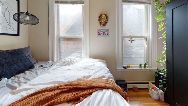 27 Falcon 3, Boston, MA 02128