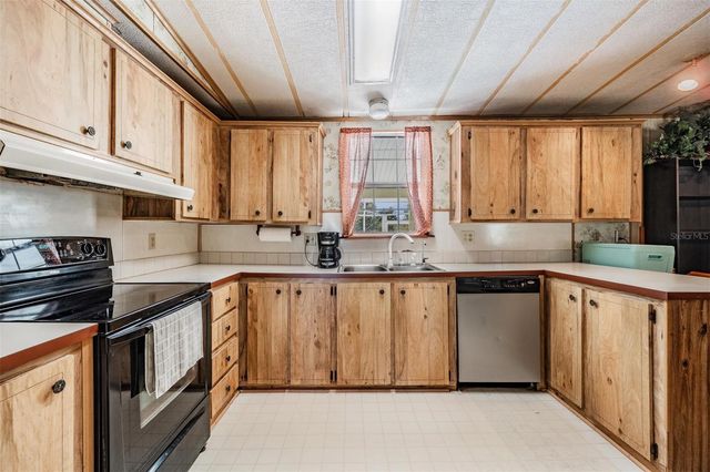 6606 GATOR RANCH STREET, Plant City, FL 33565