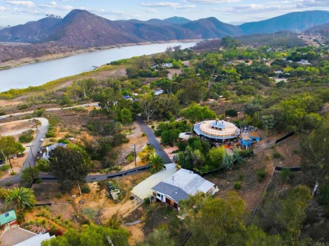 9703 Upas, Escondido, CA 92029