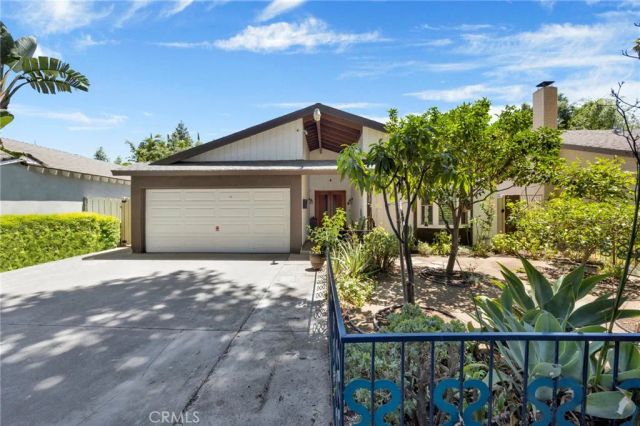 8012 Comanche, Winnetka, CA 91306
