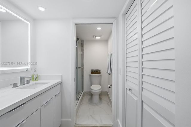 300 SW 130th Terrace 110B, Pembroke Pines, FL 33027