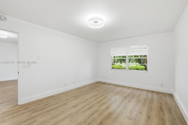 300 SW 130th Terrace 110B, Pembroke Pines, FL 33027