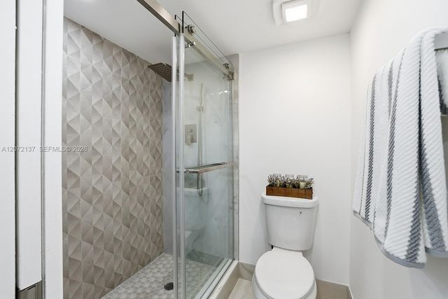 300 SW 130th Terrace 110B, Pembroke Pines, FL 33027