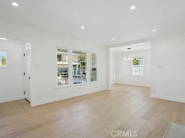 13220 Otsego St, Sherman Oaks, CA 91423