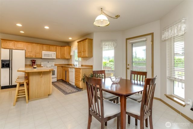 5210 87TH Street Ct E, Tacoma, WA 98446