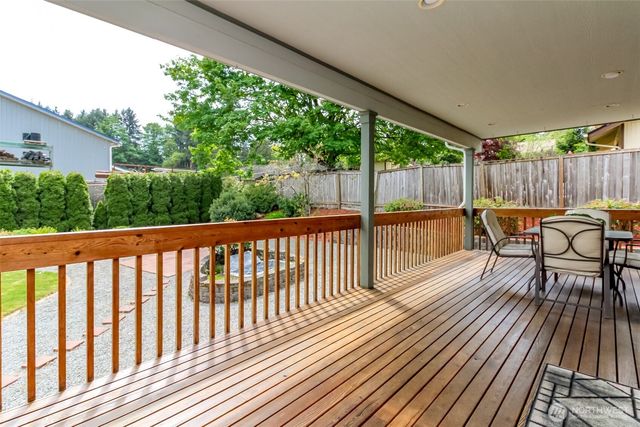 5210 87TH Street Ct E, Tacoma, WA 98446