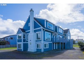 3310 Nw JETTY Ave 1, Lincoln City, OR 97367