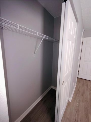 9435 LYNN LANE B, Seminole, FL 33777