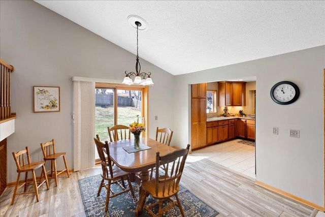 3807 Riverton Avenue, Eagan, MN 55122