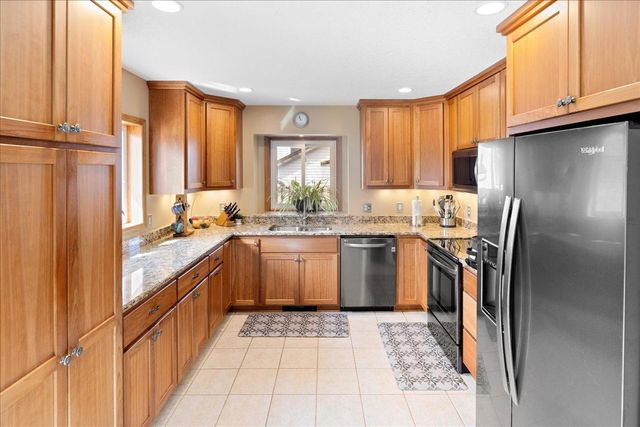 3807 Riverton Avenue, Eagan, MN 55122