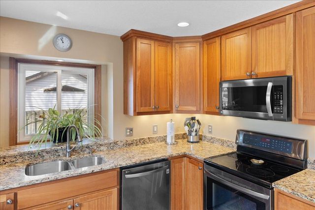 3807 Riverton Avenue, Eagan, MN 55122