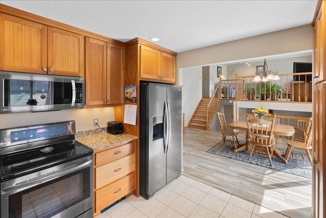 3807 Riverton Avenue, Eagan, MN 55122