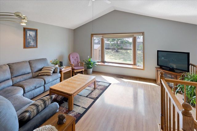 3807 Riverton Avenue, Eagan, MN 55122