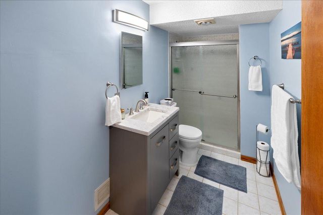 3807 Riverton Avenue, Eagan, MN 55122