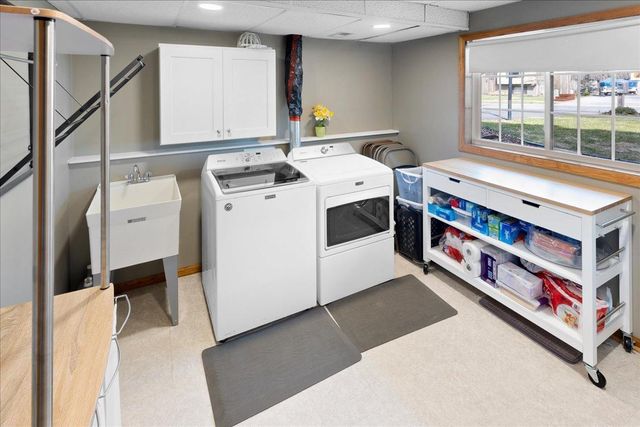 3807 Riverton Avenue, Eagan, MN 55122