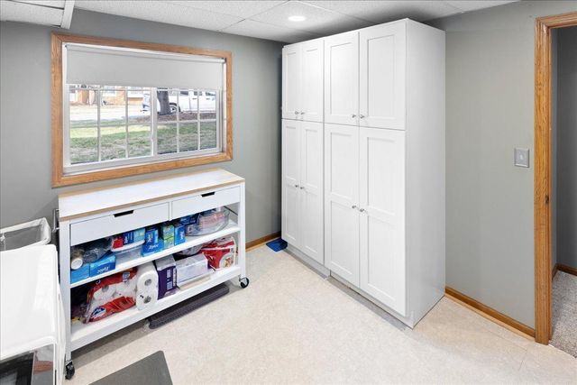 3807 Riverton Avenue, Eagan, MN 55122