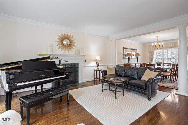 114 Large Oaks Drive, Cary, NC 27518