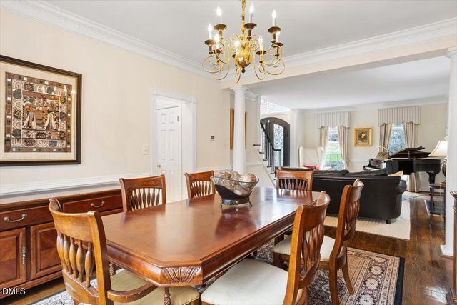 114 Large Oaks Drive, Cary, NC 27518