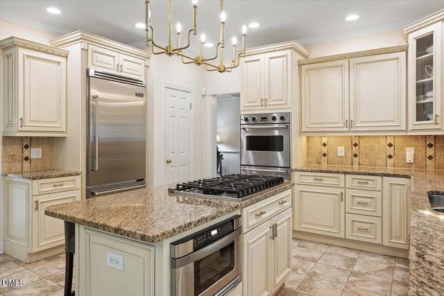 114 Large Oaks Drive, Cary, NC 27518