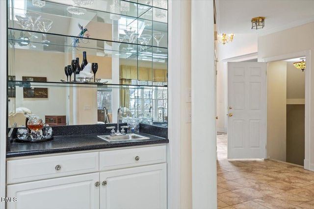 114 Large Oaks Drive, Cary, NC 27518