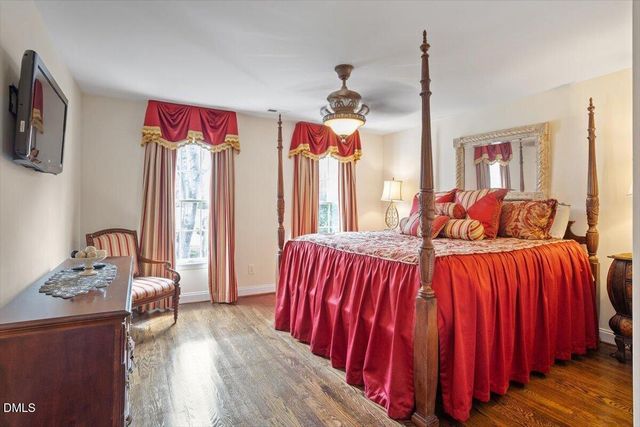 114 Large Oaks Drive, Cary, NC 27518