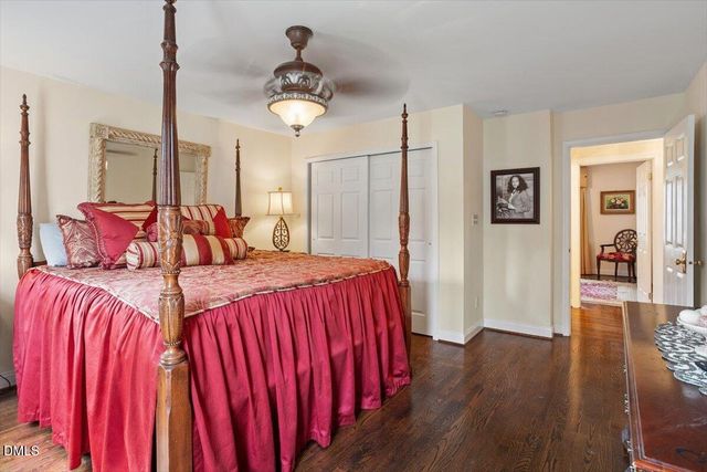 114 Large Oaks Drive, Cary, NC 27518