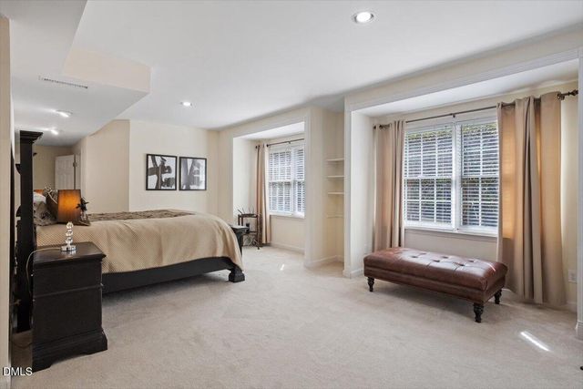 114 Large Oaks Drive, Cary, NC 27518