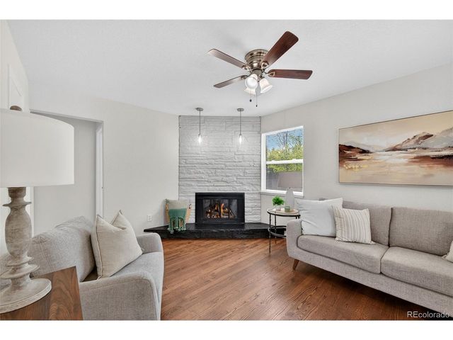 920 Moline St, Aurora, CO 80010