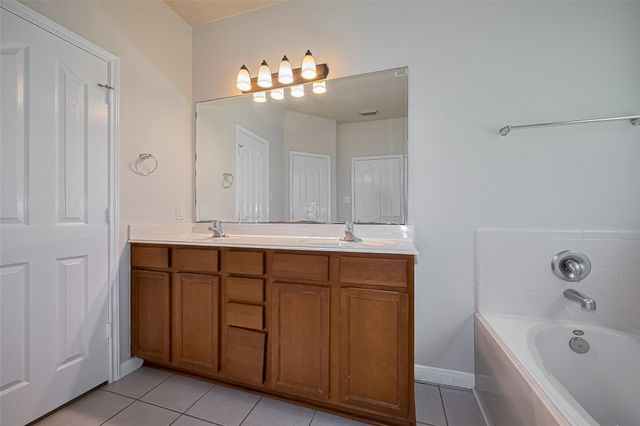 21406 Rioja Bluff Lane, Katy, TX 77449