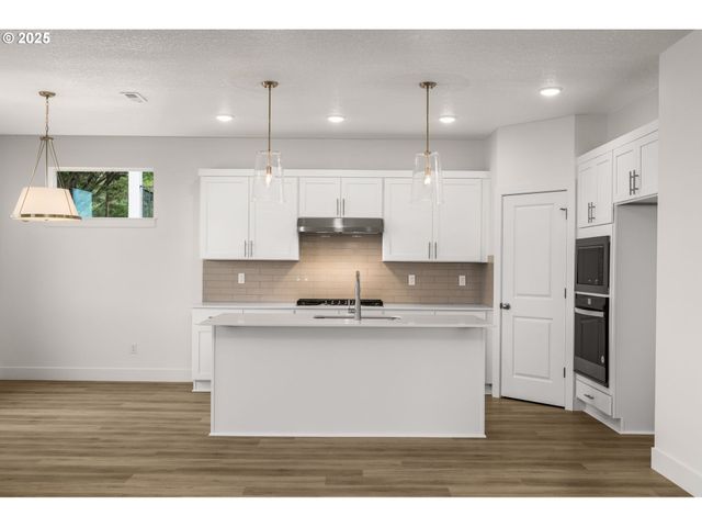 18975 Sw Northridge Ct, Beaverton, OR 97007