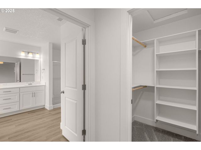 18975 Sw Northridge Ct, Beaverton, OR 97007
