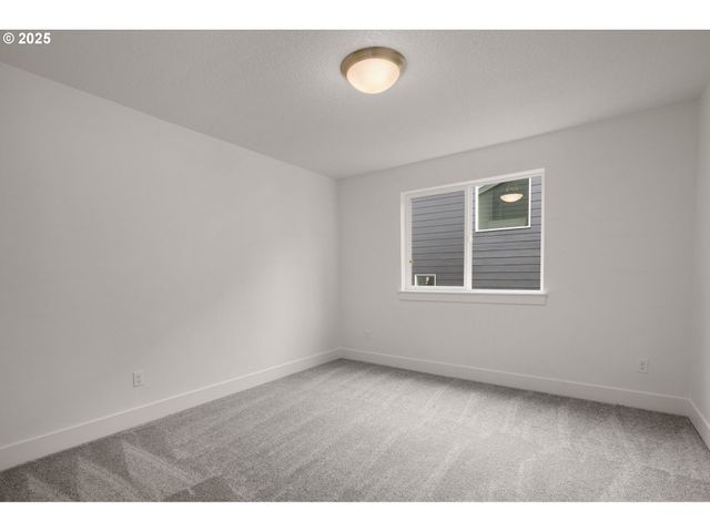 18975 Sw Northridge Ct, Beaverton, OR 97007