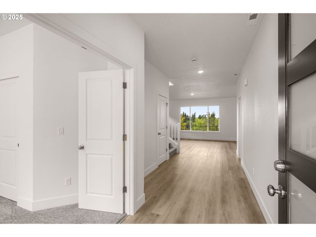 18975 Sw Northridge Ct, Beaverton, OR 97007