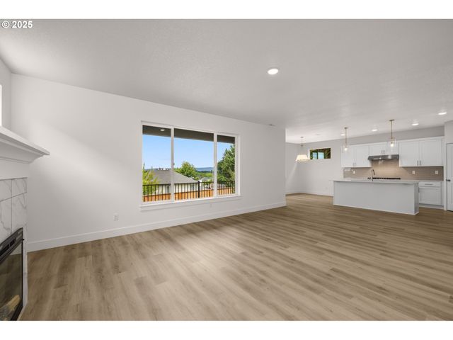 18975 Sw Northridge Ct, Beaverton, OR 97007