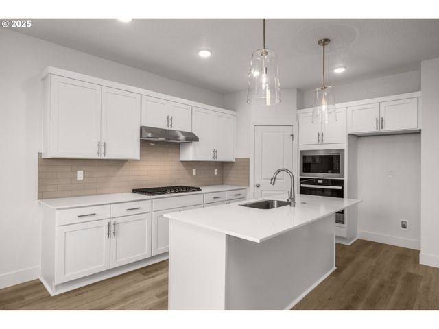 18975 Sw Northridge Ct, Beaverton, OR 97007