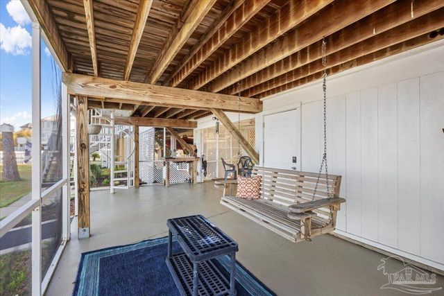 4528 Bayside Dr, Milton, FL 32583