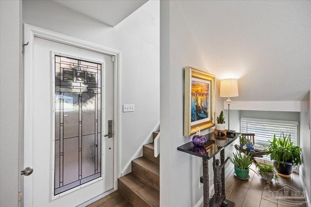 4528 Bayside Dr, Milton, FL 32583