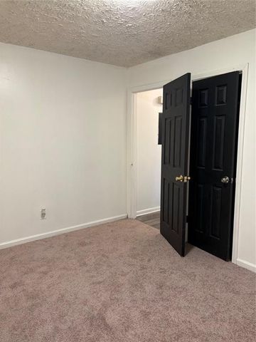 3241 Delmar Lane NW, Atlanta, GA 30311